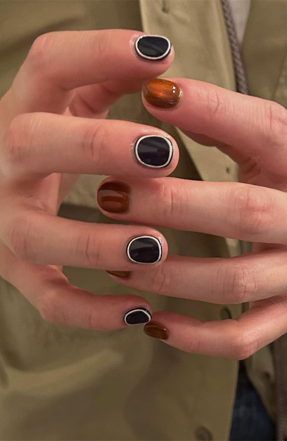 Embrace Autumn with Stunning Nail Art Ideas : Brown + White Outline Nails