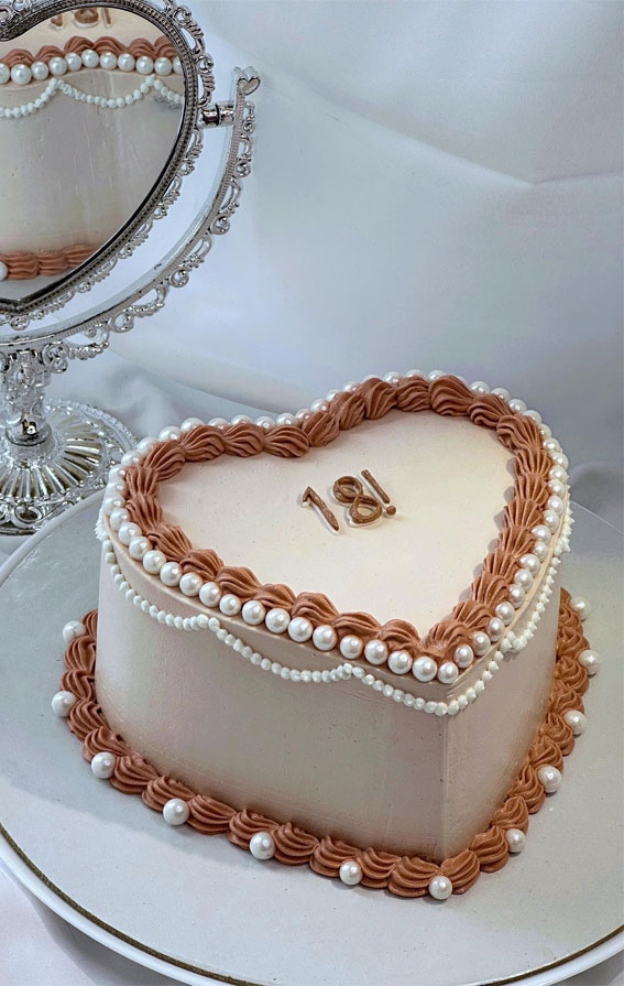 50 Cute Vintage Style Cake Delight Ideas : Pearl Heart Birthday Cake for 18th Birthday