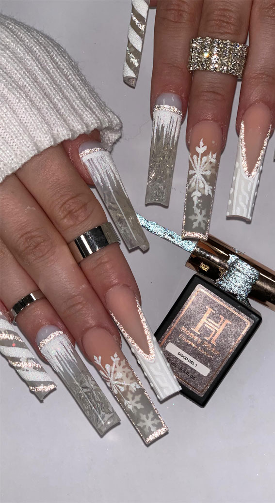 Festive Fingertips 52 Enchanting Christmas Nail Ideas : Grey & White Snowflake Nails