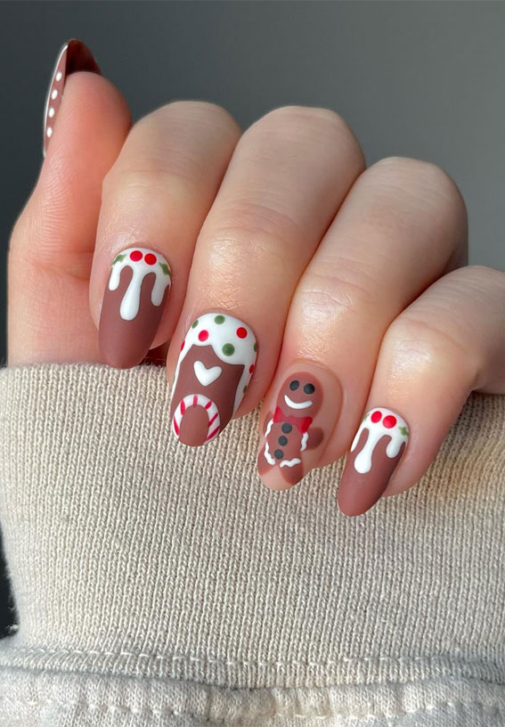 Festive Fingertips 52 Enchanting Christmas Nail Ideas : Gingerbread Oval-Shaped Nails