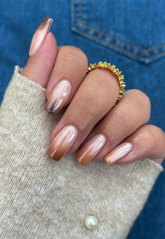 Vanilla Chrome Nails Are the Sweetest Spring Manicure Trend - FASHION  Magazine