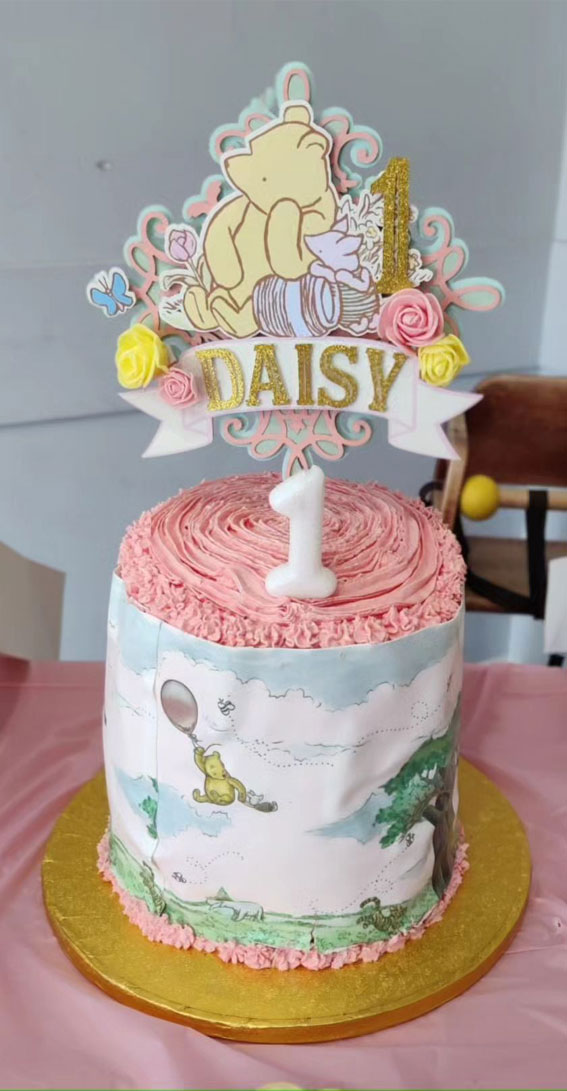 50+ Delightful 1st Birthday Cake Ideas for “Sweet Beginnings” : Winnie The Pooh Printed Cake