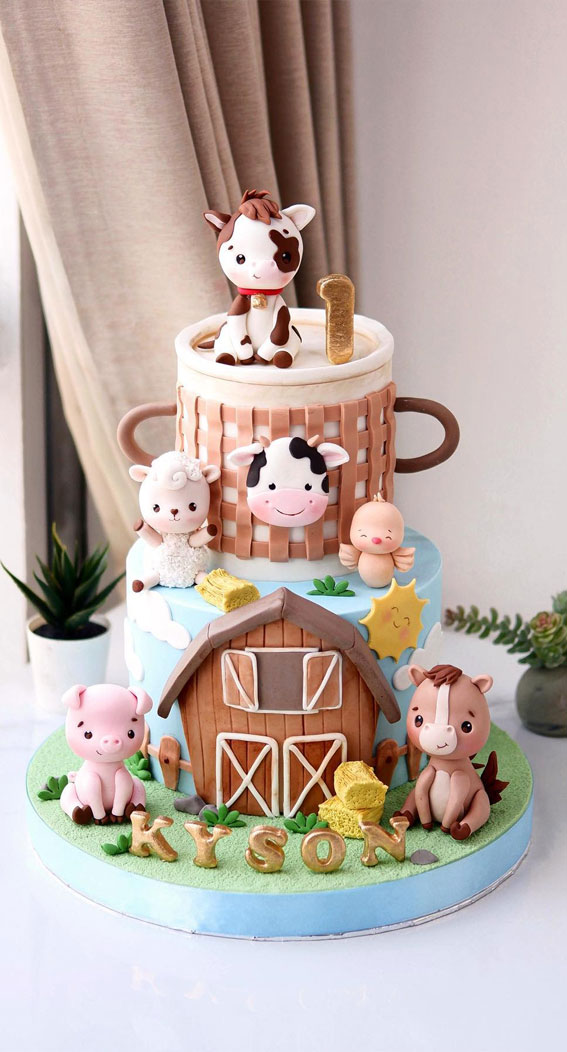 50+ Delightful 1st Birthday Cake Ideas for “Sweet Beginnings” : Farm-Themed Cake