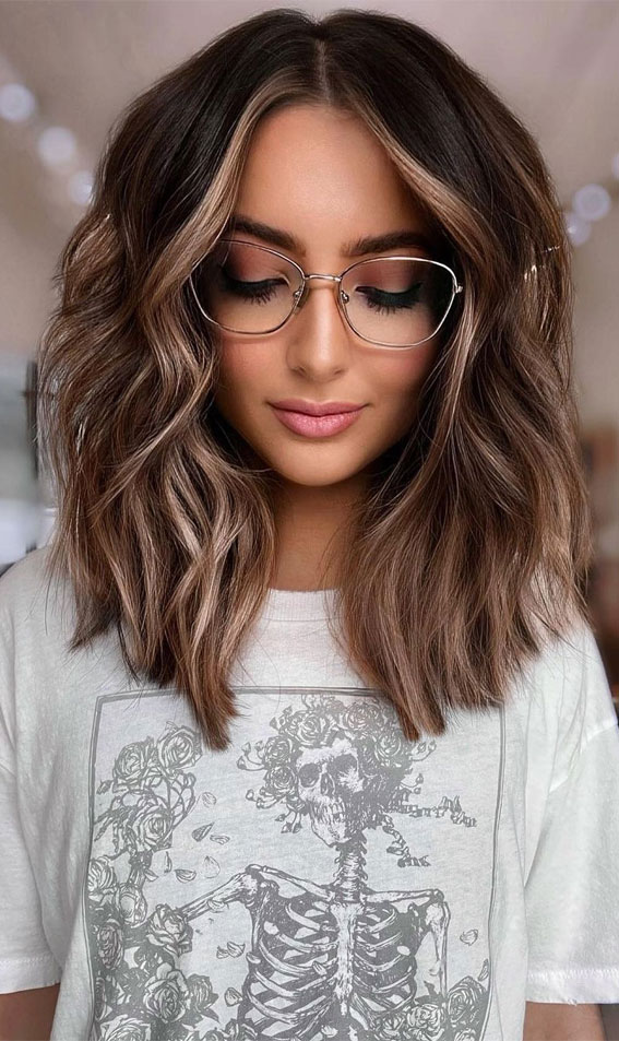 50+ Captivating Hair Colors for the Chilly Season : Chocolate Pecan Delights