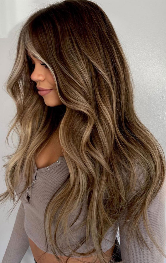 50+ Captivating Hair Colors for the Chilly Season : Honey Blonde + Face Frame