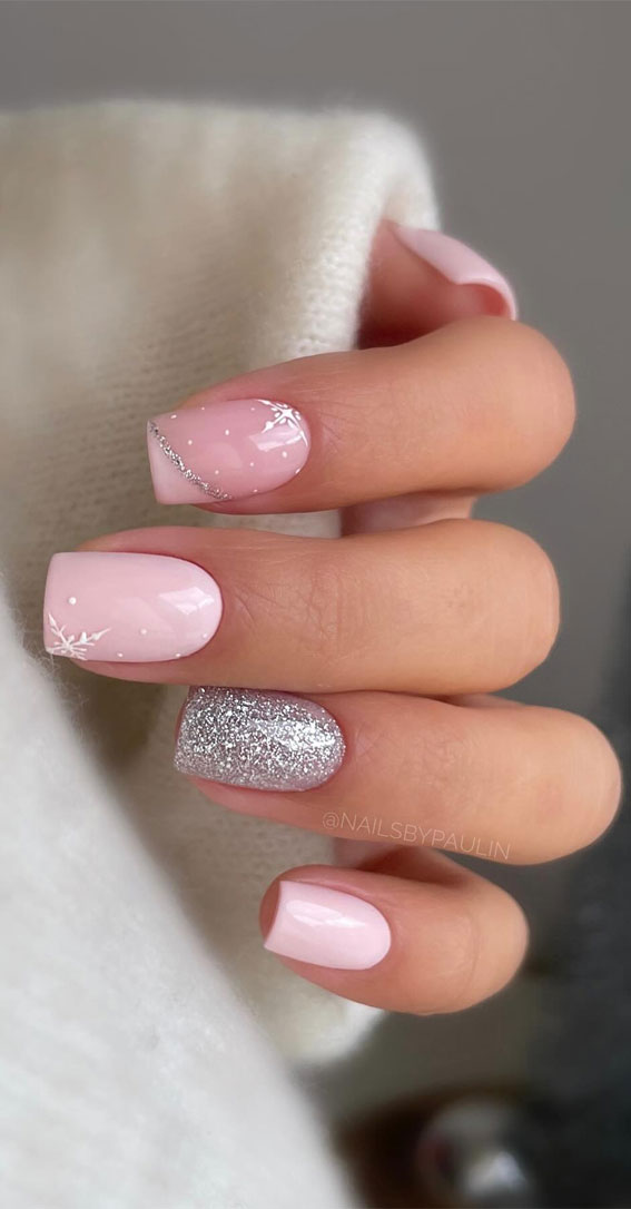 Festive Elegance in Christmas Nail Art : Silver Glitter + Subtle Nails