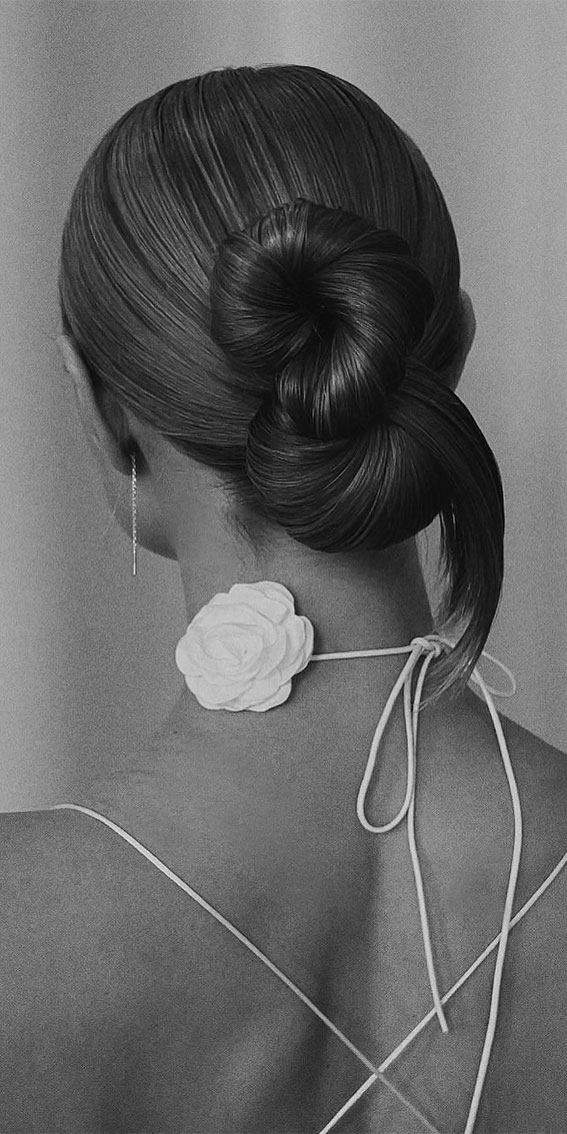 40 Timeless and Elegant Updo Hairstyles : Twisted to Eight-Shaped Sleek Bun