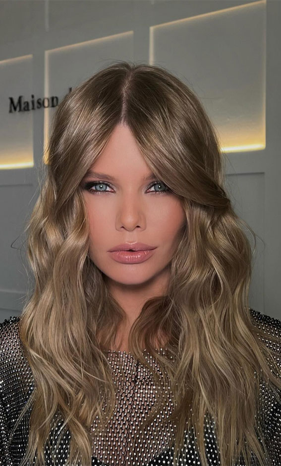 Spring-Inspired Hair Colour Ideas to Freshen Your Look : Metallic Blonde
