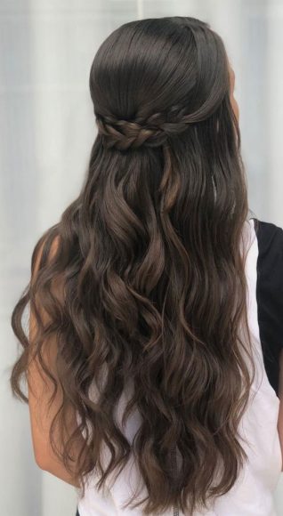 Prom Hairstyles for a Night to Remember : Braided Partial Half Up