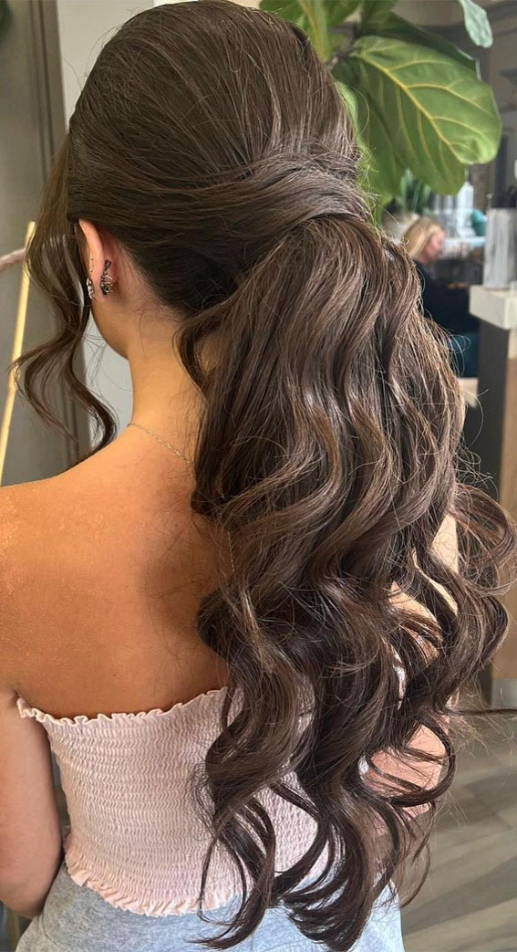 Prom Hairstyles for a Night to Remember : Glam Pony Upstyle + Soft Waves