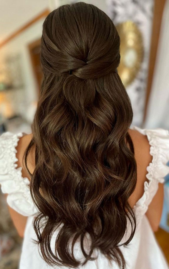 Prom Hairstyles for a Night to Remember : Smooth Half Up Soft Waves