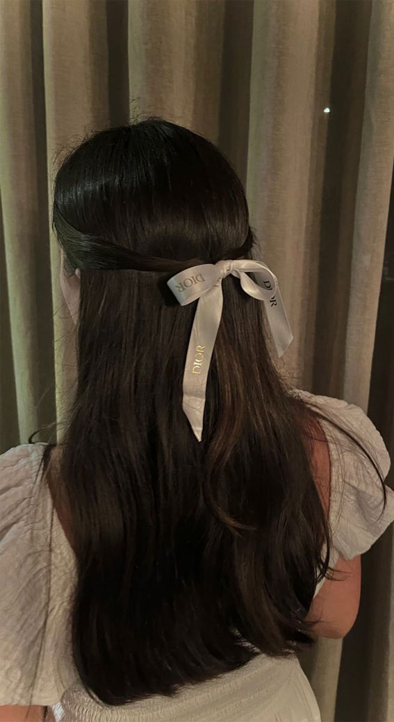 Prom Hairstyles for a Night to Remember : Simple Half Up with Dior Bow