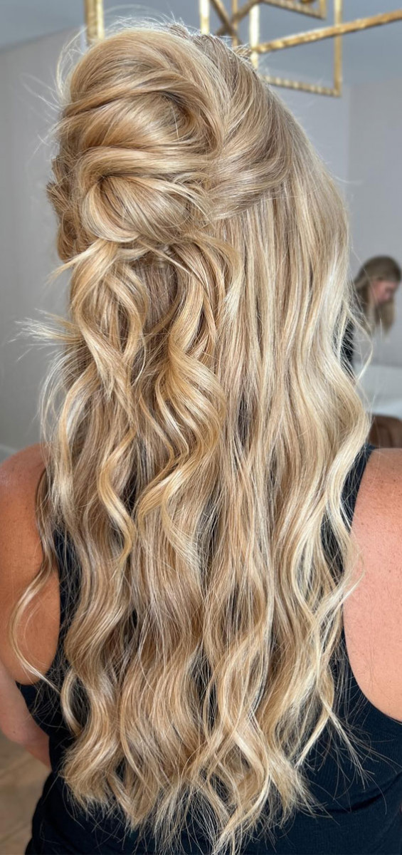 Prom Hairstyles for a Night to Remember : Golden Blonde Half Up Midi