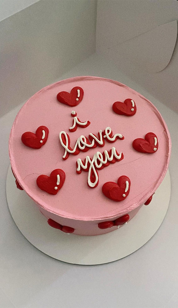 Sweetheart Valentine’s Cake Ideas Love in Every Layer : Comic-Inspired Valentine’s Cake