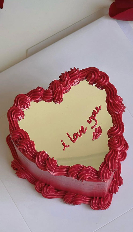 Sweetheart Valentine’s Cake Ideas Love in Every Layer : Mirror of Affection