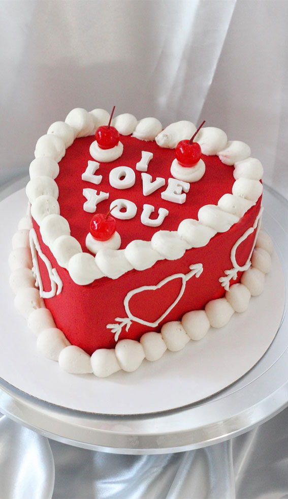 Valentines blue heart cake - FunCakes