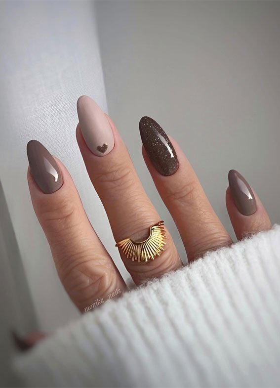 Captivating Valentine’s Day Nail Designs : Elegant Brown Valentine’s Nails