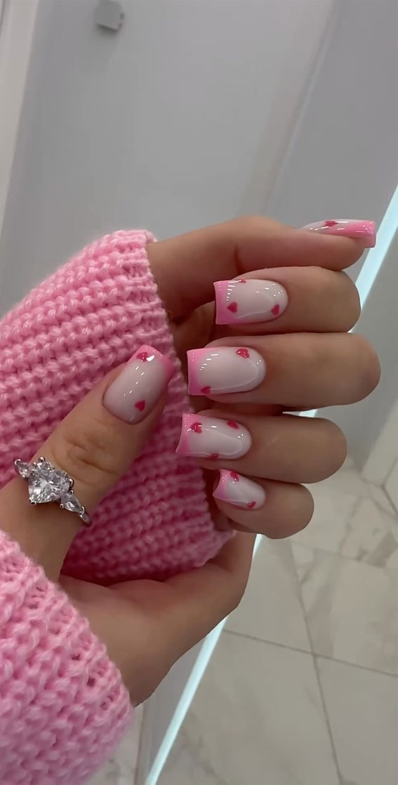 Captivating Valentine’s Day Nail Designs : Love Heat on Pink Tips