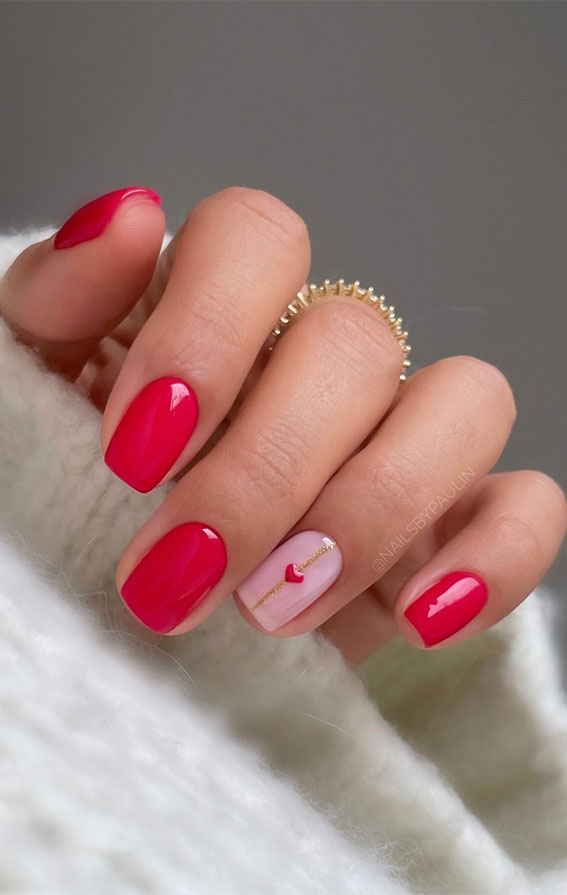 Captivating Valentine’s Day Nail Designs : Simple Pink-Red Short Nails