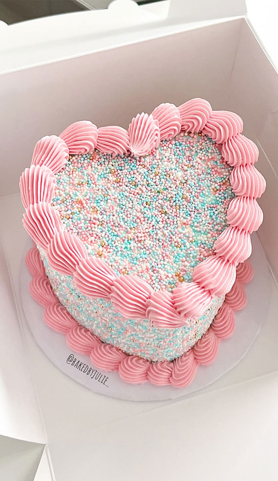 30 Celebrate Cake Ideas for Every Occasion : Sprinkle Cake