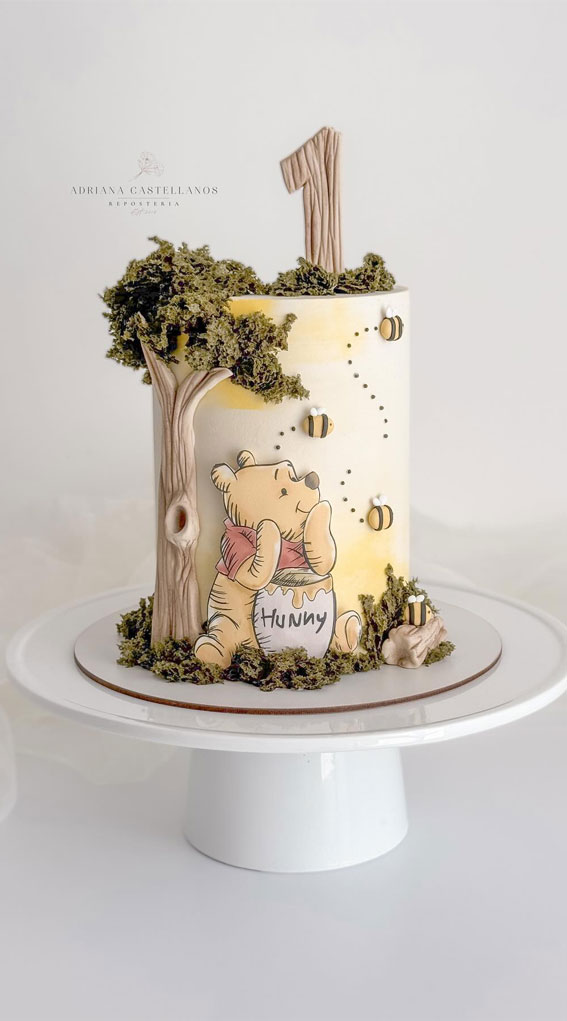 35 Adorable Birthday Cake Ideas for Little Ones : Winnie The Pooh First Birthday Cake