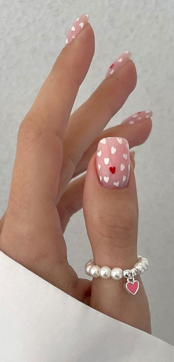 Captivating Valentine’s Day Nail Designs : Small Love Heart Pattern Nails