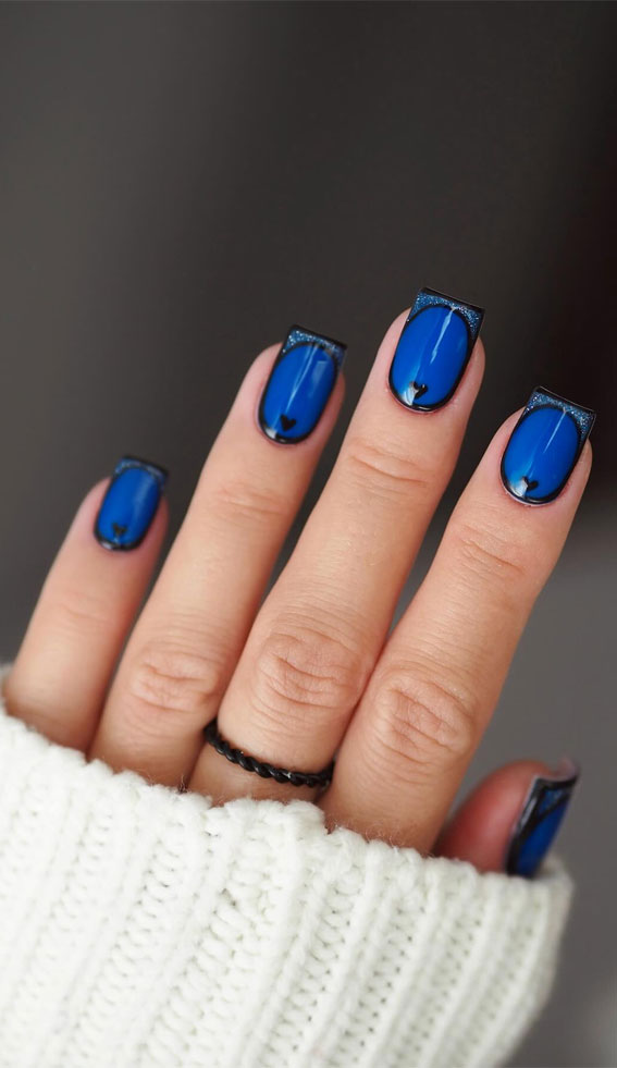 Captivating Valentine’s Day Nail Designs : Cobalt Blue Comic-Inspired Nails