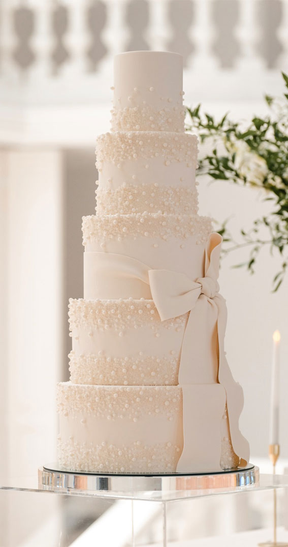 40 Inspiring Wedding Cake Creations : Pearl Elegant Five-Tier Wedding Cake