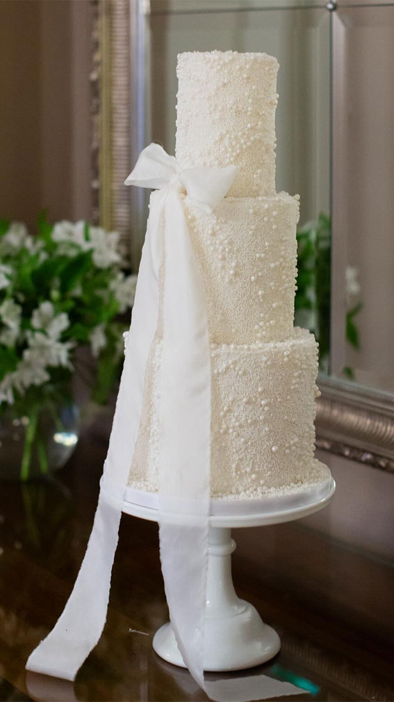 40 Inspiring Wedding Cake Creations : Pearl Elegance