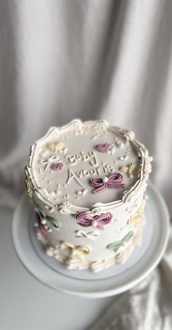50 Birthday Cake Ideas for Every Celebration : Buttercream Pastel Bows