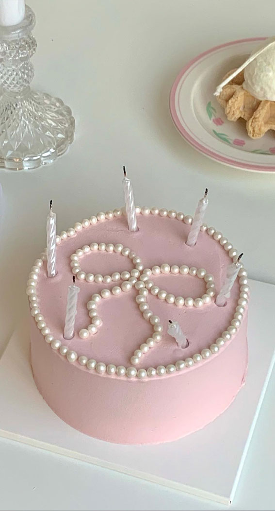 50 Birthday Cake Ideas for Every Celebration : Pink Cake with Pearls Bow