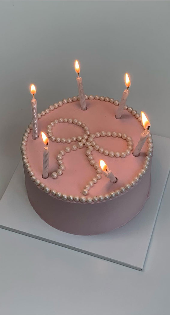 vintage style cake, lambeth cake, buttercream birthday cake, buttercream cake, pink buttercream cake, heart cake