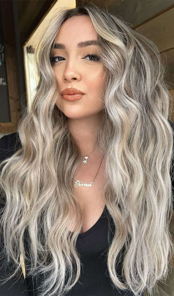 40 Ethereal Hair Colour Trends for the Spring-Summer Season : Smokey Sandstone