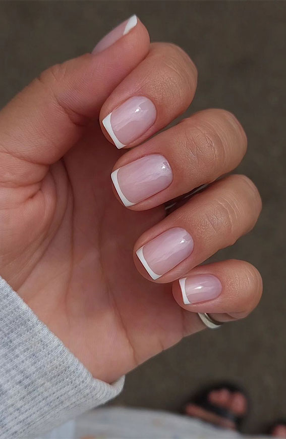 30 Minimalist Nails That’re Proved Less is More : Iconic French Tips