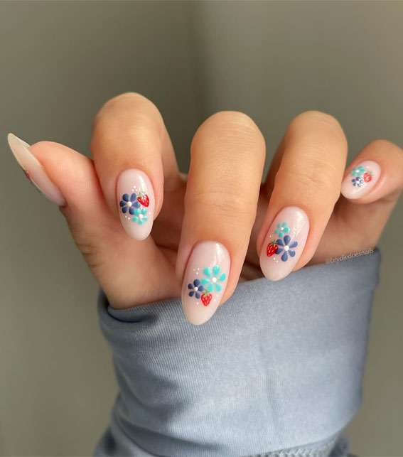 35 Trendsetting Nail Designs for the Season : Blue Florals + Strawberry Nail Design