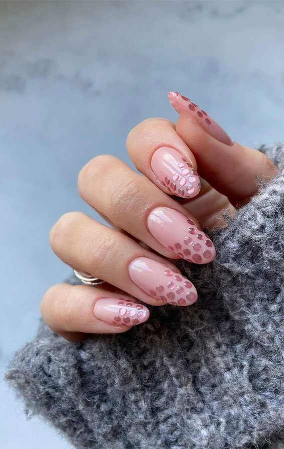 35 Trendsetting Nail Designs for the Season : Chrome Bubble Tip Nails