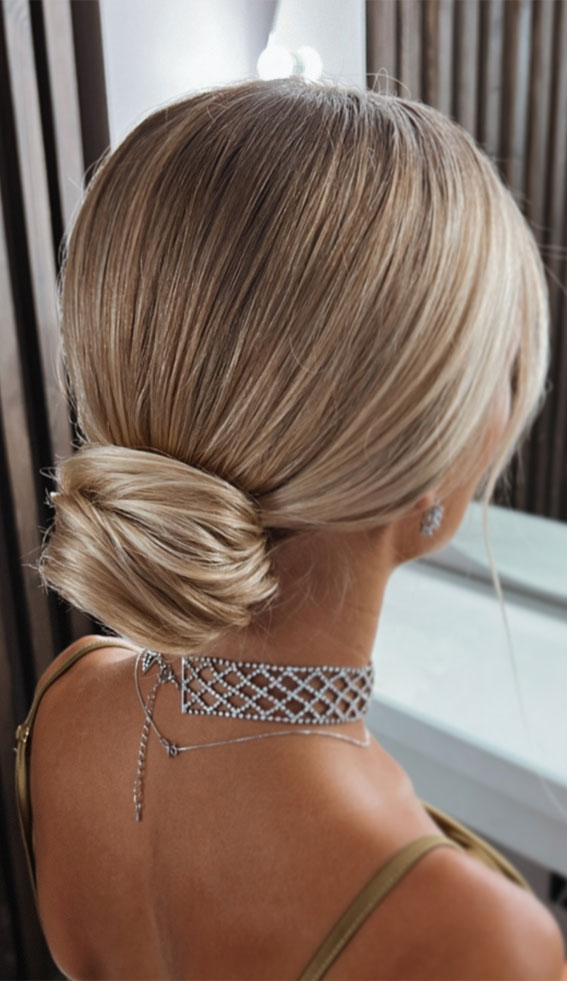 Unlock Your Style 30 Hairdos to Transform Your Look : Effortless Low Bun