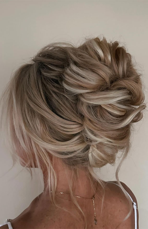 35 Creative Hairdos for Every Occasion : Boho French Twist Upstyle