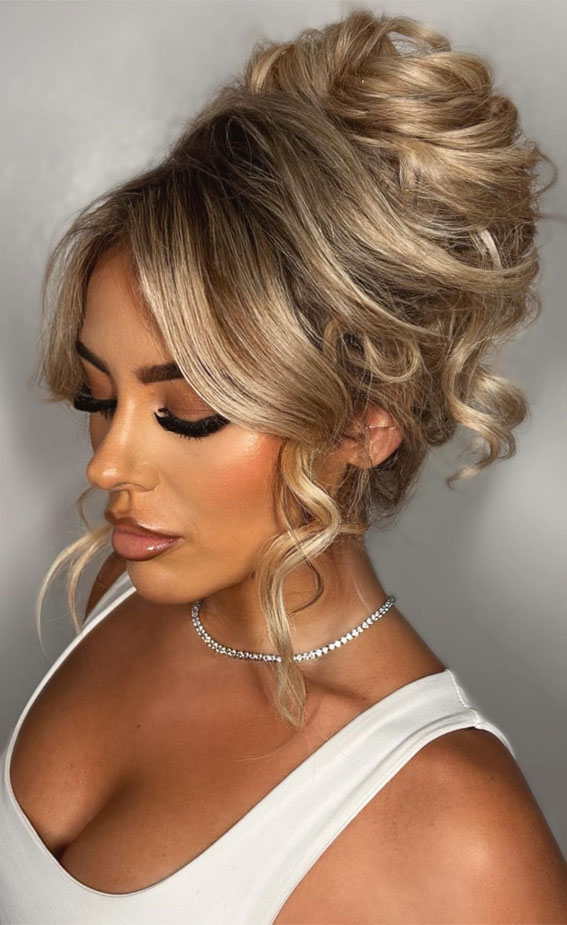 messy high bun, messy upstyle, messy textured upstyle, wedding updos, wedding hairstyle, messy updo hairstyle for elegant look, messy updos, hairstyle ideas , updo, wedding updo hairstyle , 90s updos, textured updo, upstyle