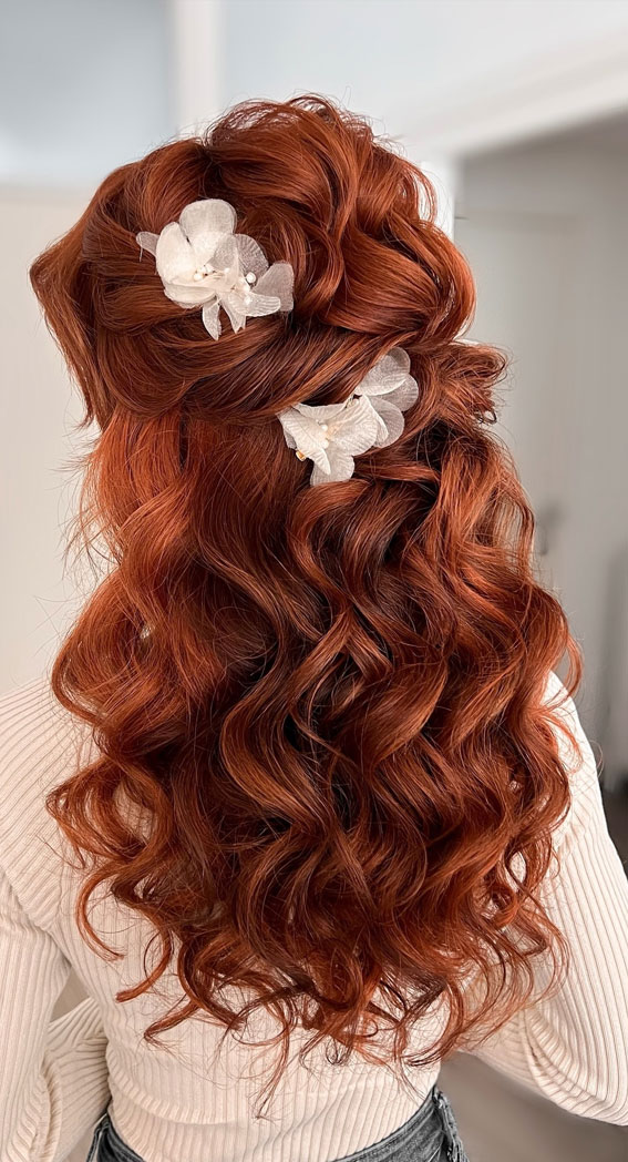 35 Creative Hairdos for Every Occasion : Downstyle Delight