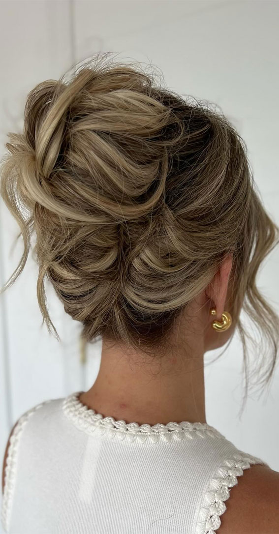 35 Creative Hairdos for Every Occasion : Messy Modern French Twist