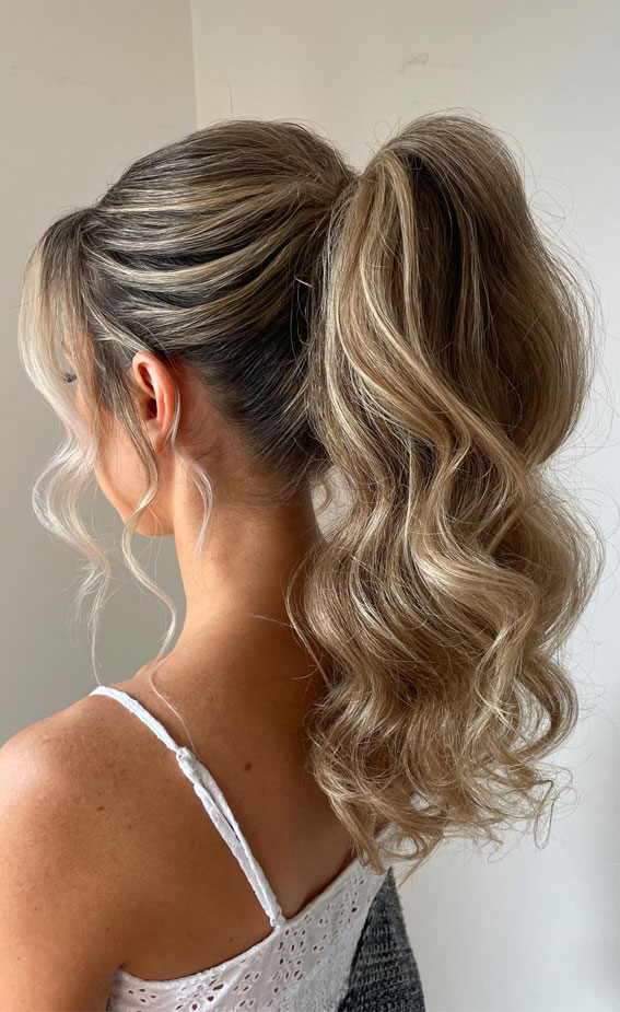 textured ponytail, ponytail bridal style, ponytail hairstyle, voluminous bridal ponytail, chic ponytail