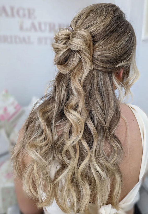 30 Stunning Bridesmaids Hairstyles for 2024 : Messy Half-Up Bun for a Relaxed Look