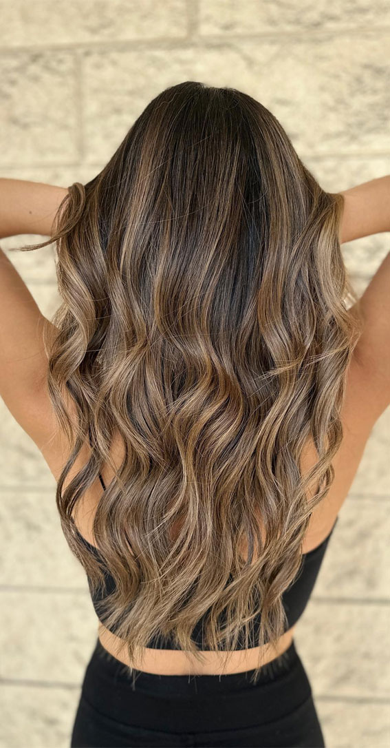 50 Examples of Blonde and Brown Hair to Help You Decide : Golden Beige Bronde Beach Vibe