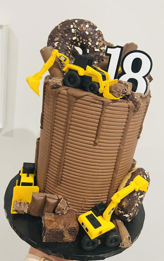 20 Digger-Themed Birthday Cake Ideas : Digger Cake for 18th Birthday
