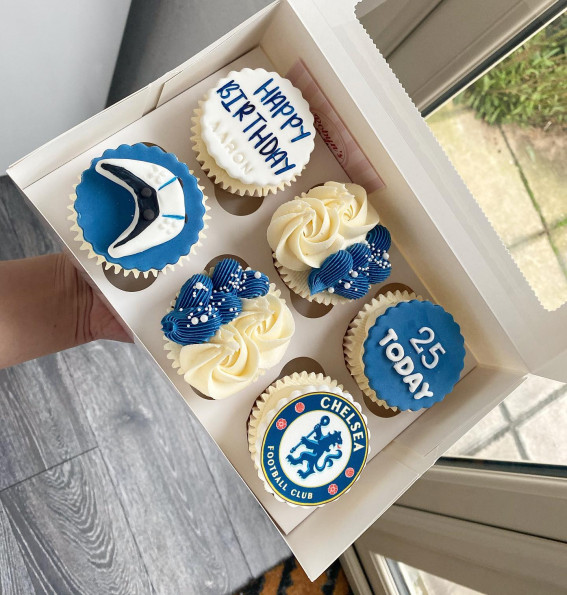 40 Cute Cupcake Ideas For Every Party : Chelsea Football Team Cupcake
