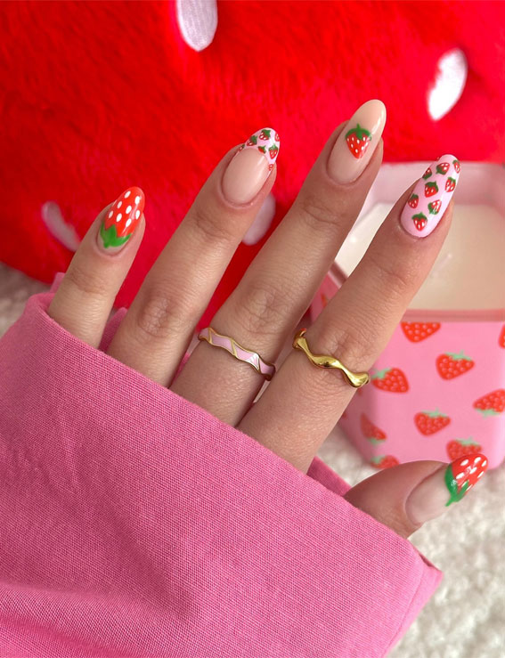 30 Styles of Mix ‘n’ Match Nail Inspirations : Strawberry Theme Nails