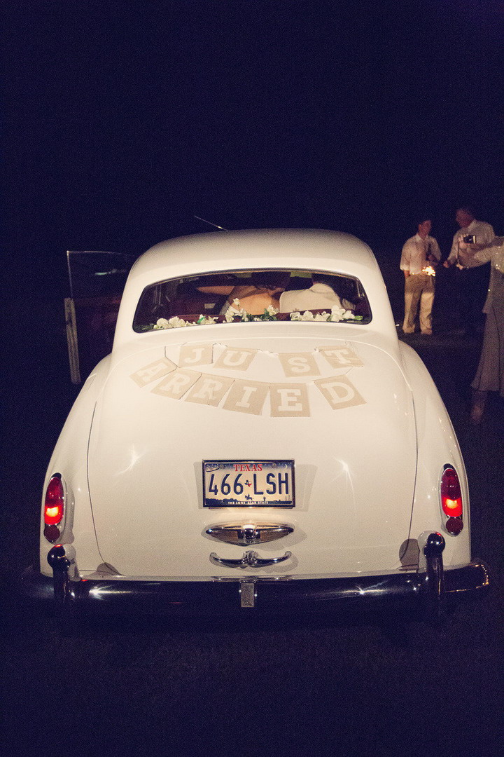 Vintage Wedding Car | itakeyou.co.uk #wedding #weddingcar
