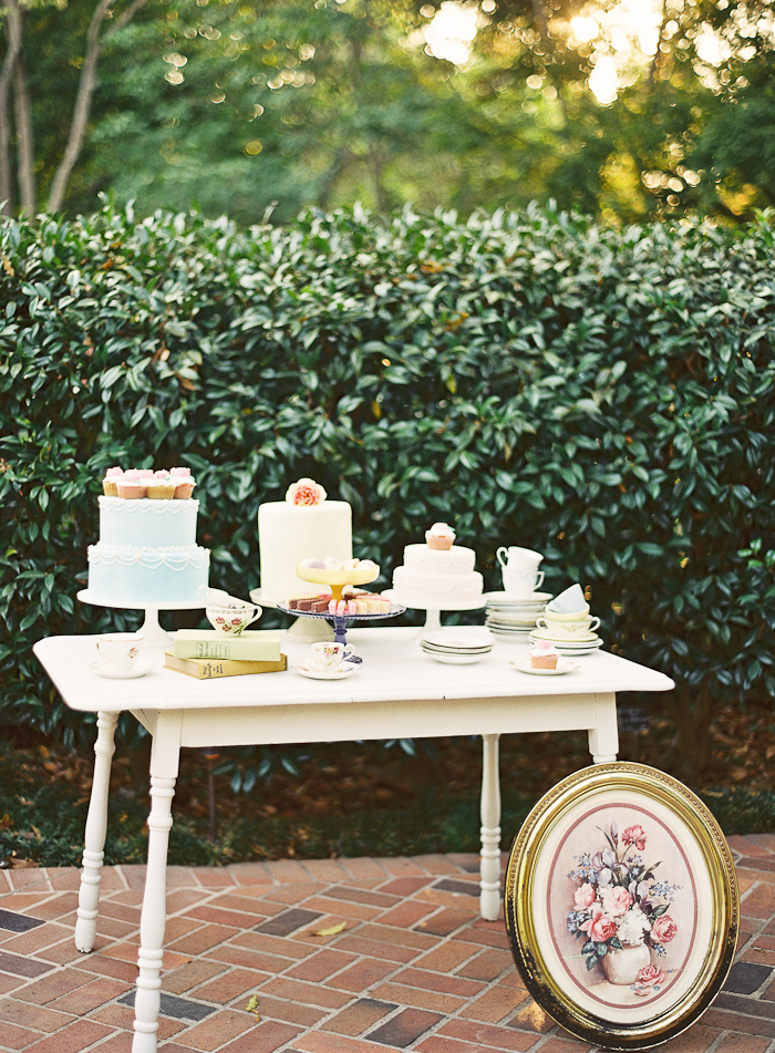wedding cake table,wedding sweet table