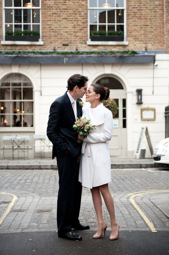 Elopement vs Wedding - Intimate wedding in London
